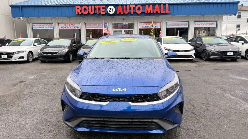 2024 Kia Forte - Image 3 of 12