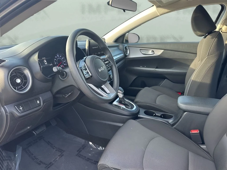2024 Kia Forte - Image 9 of 21
