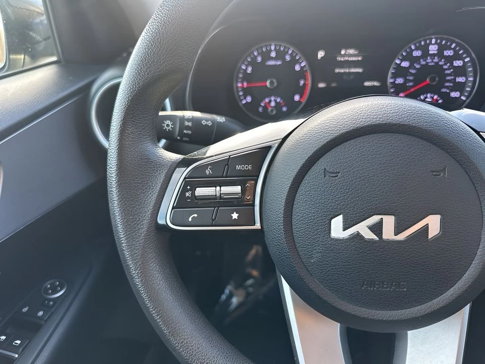 2024 Kia Forte - Image 13 of 21