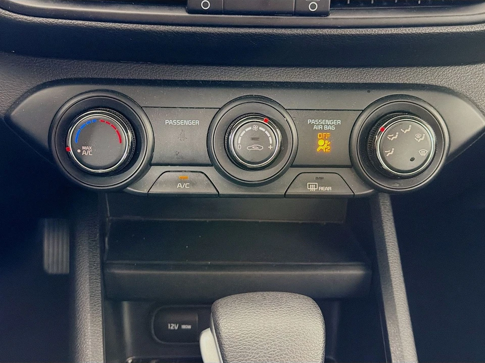 2024 Kia Forte - Image 18 of 21