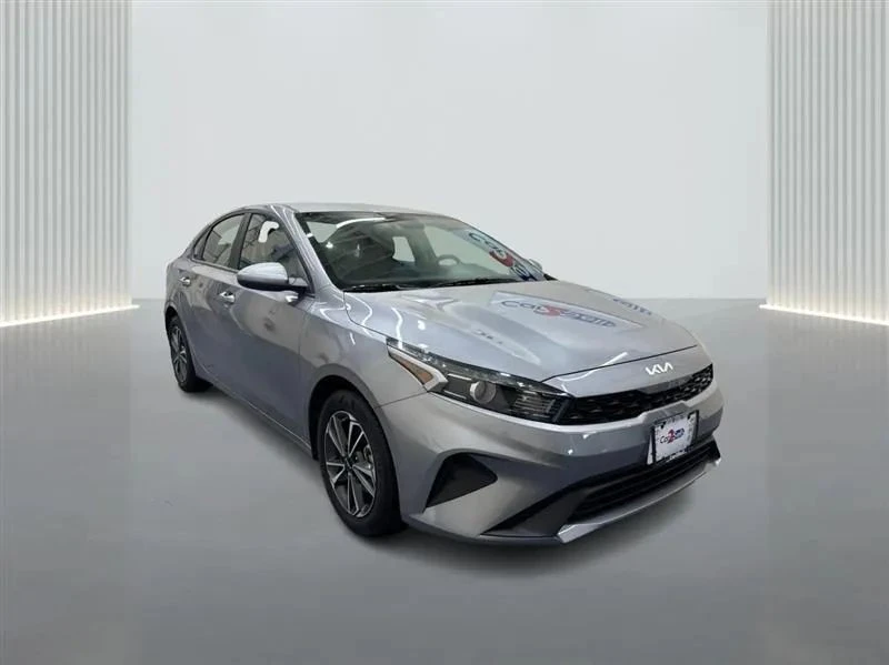2024 Kia Forte - Image 7 of 12