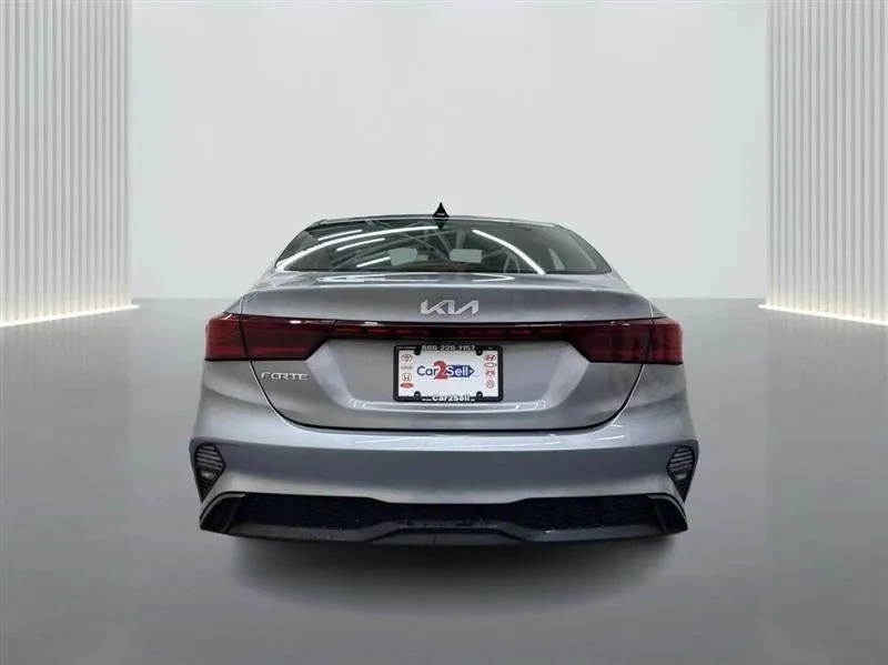2024 Kia Forte - Image 4 of 12