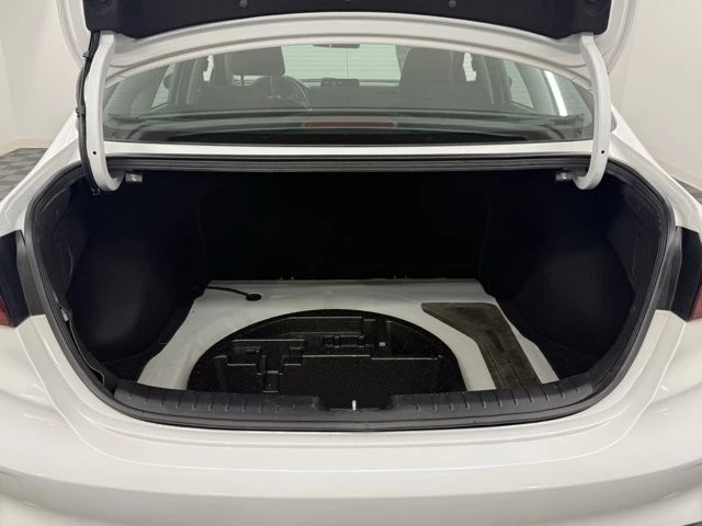 2024 Kia Forte - Image 11 of 12
