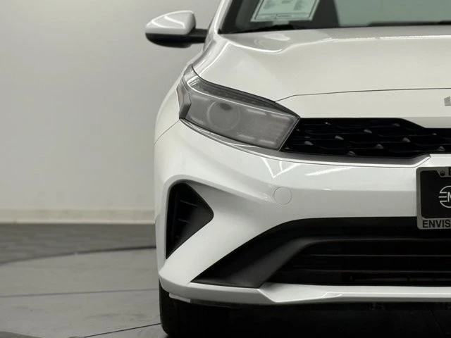 2024 Kia Forte - Image 4 of 12