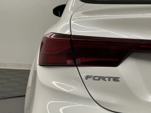 2024 Kia Forte - Image 9 of 12