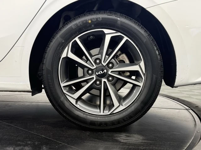 2024 Kia Forte - Image 12 of 12
