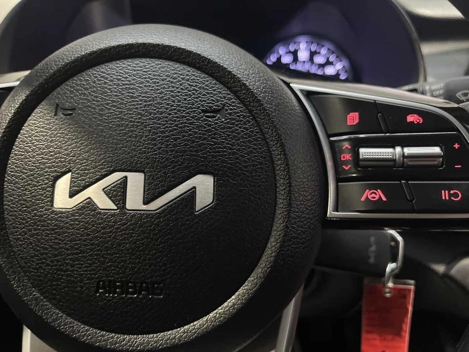 2024 Kia Forte - Image 11 of 21