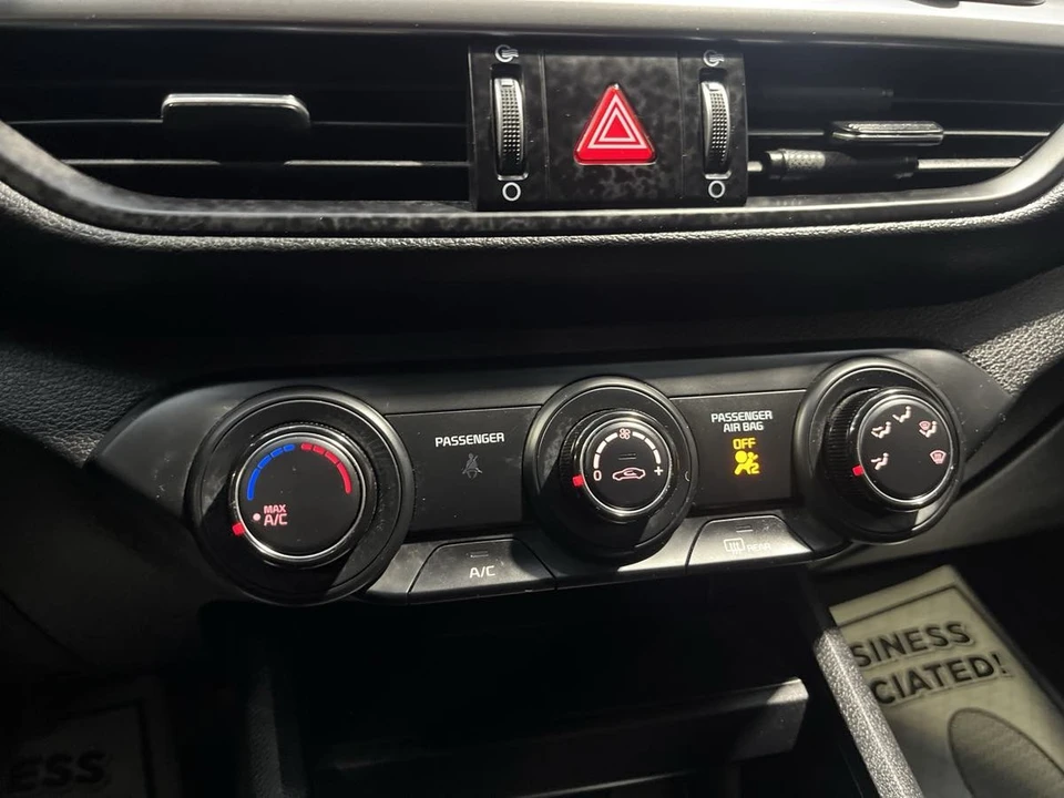 2024 Kia Forte - Image 18 of 21