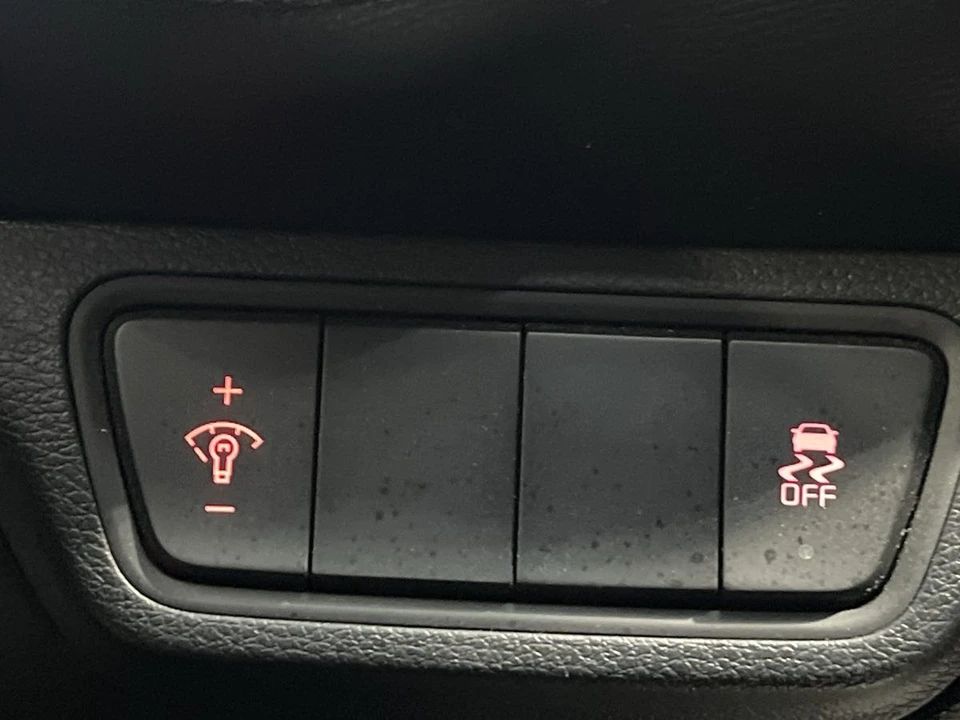 2024 Kia Forte - Image 13 of 21