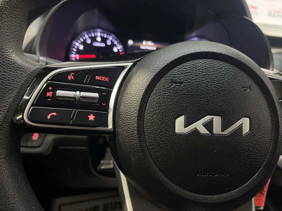 2024 Kia Forte - Image 12 of 21