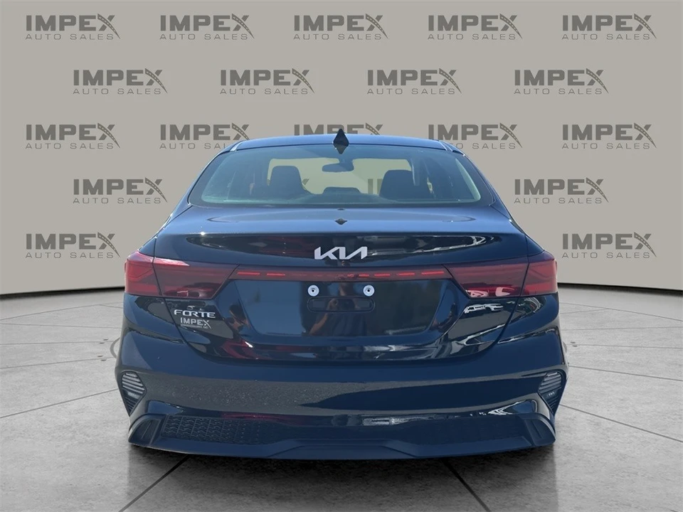 2024 Kia Forte - Image 4 of 12