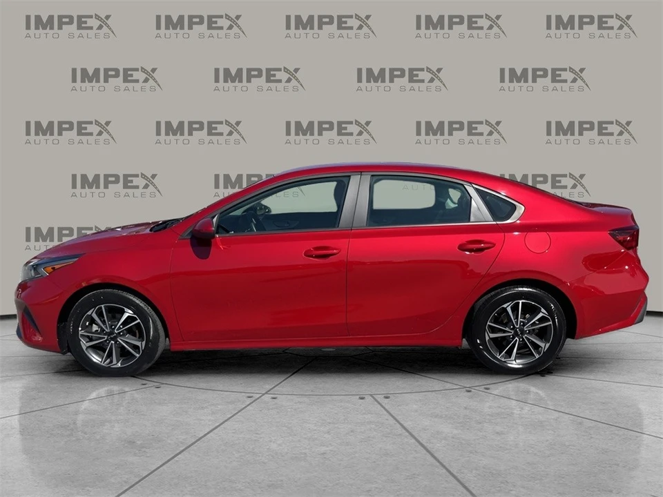 2024 Kia Forte - Image 2 of 12