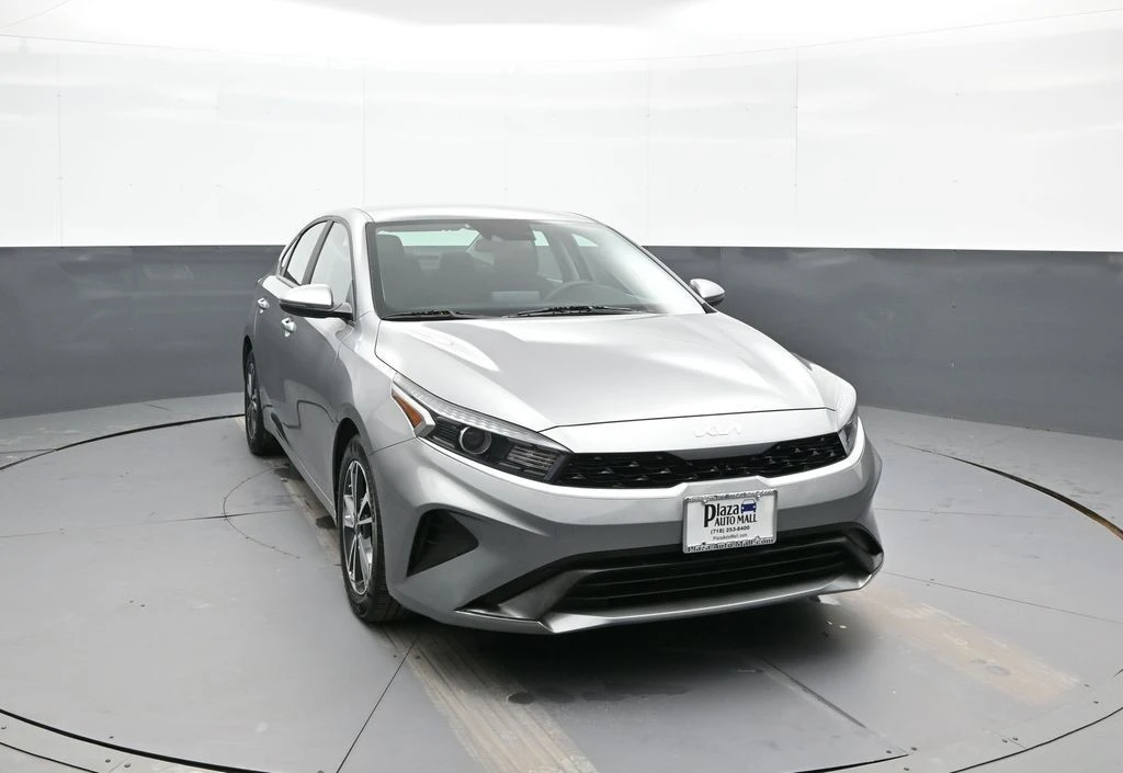 2024 Kia Forte - Image 3 of 12