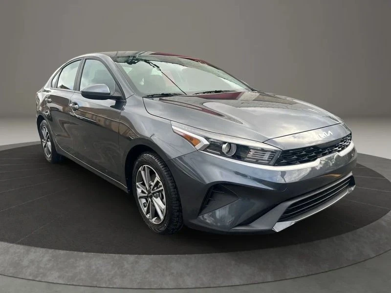 2024 Kia Forte - Image 3 of 12