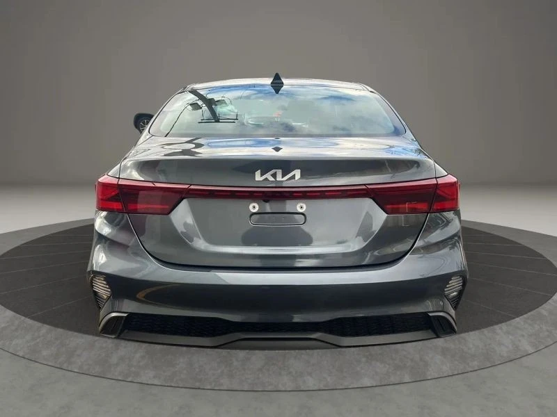 2024 Kia Forte - Image 6 of 12
