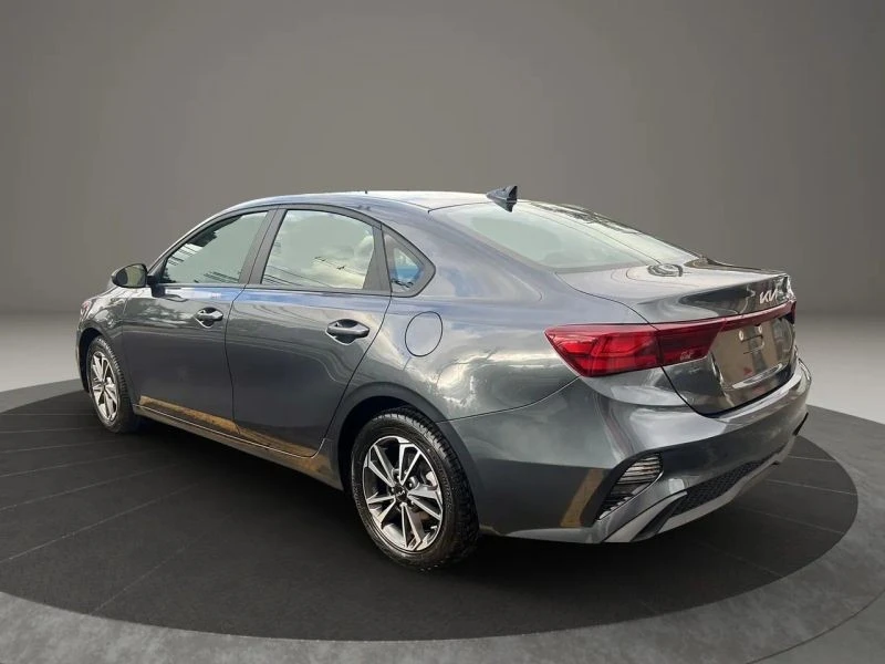 2024 Kia Forte - Image 7 of 12
