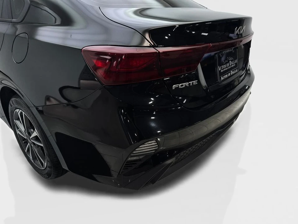 2024 Kia Forte - Image 19 of 21