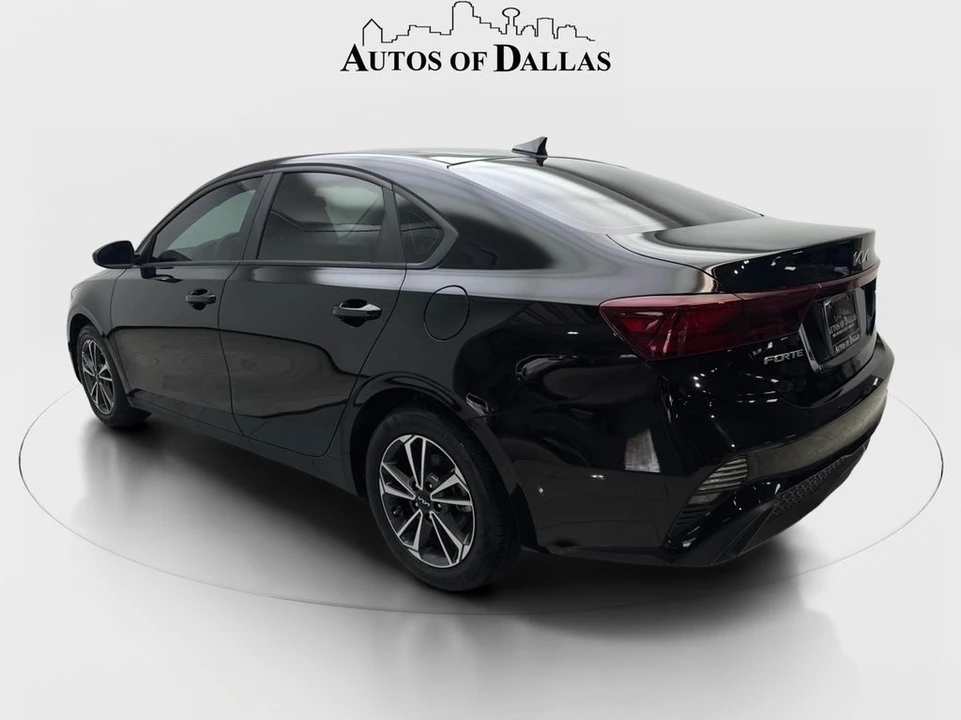 2024 Kia Forte - Image 9 of 21