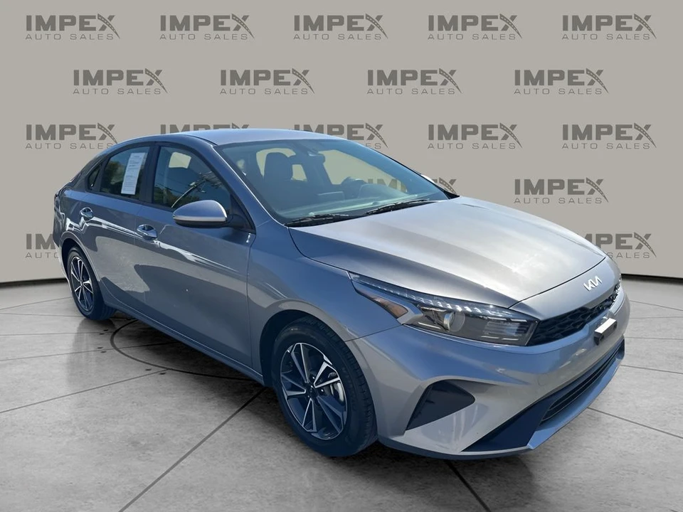 2024 Kia Forte - Image 7 of 12