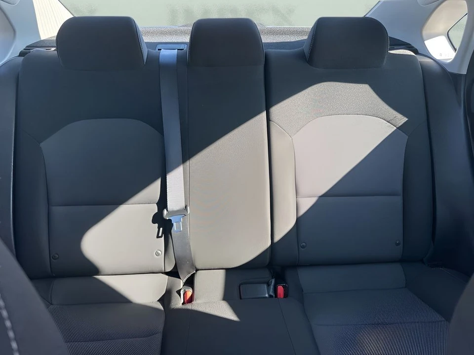 2024 Kia Forte - Image 10 of 12