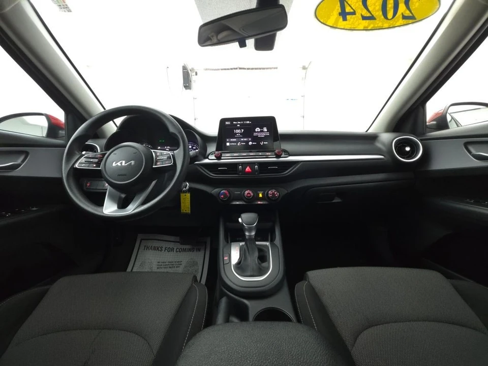 2024 Kia Forte - Image 2 of 12