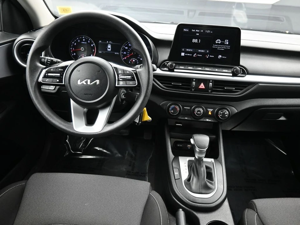 2024 Kia Forte - Image 19 of 21