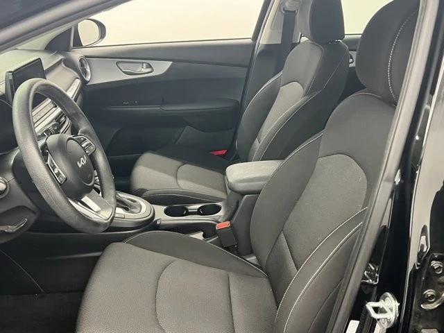 2024 Kia Forte - Image 8 of 9