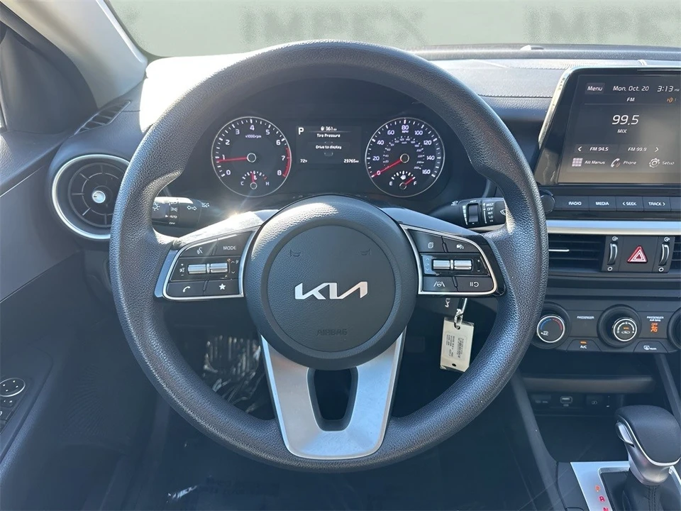 2024 Kia Forte - Image 12 of 21
