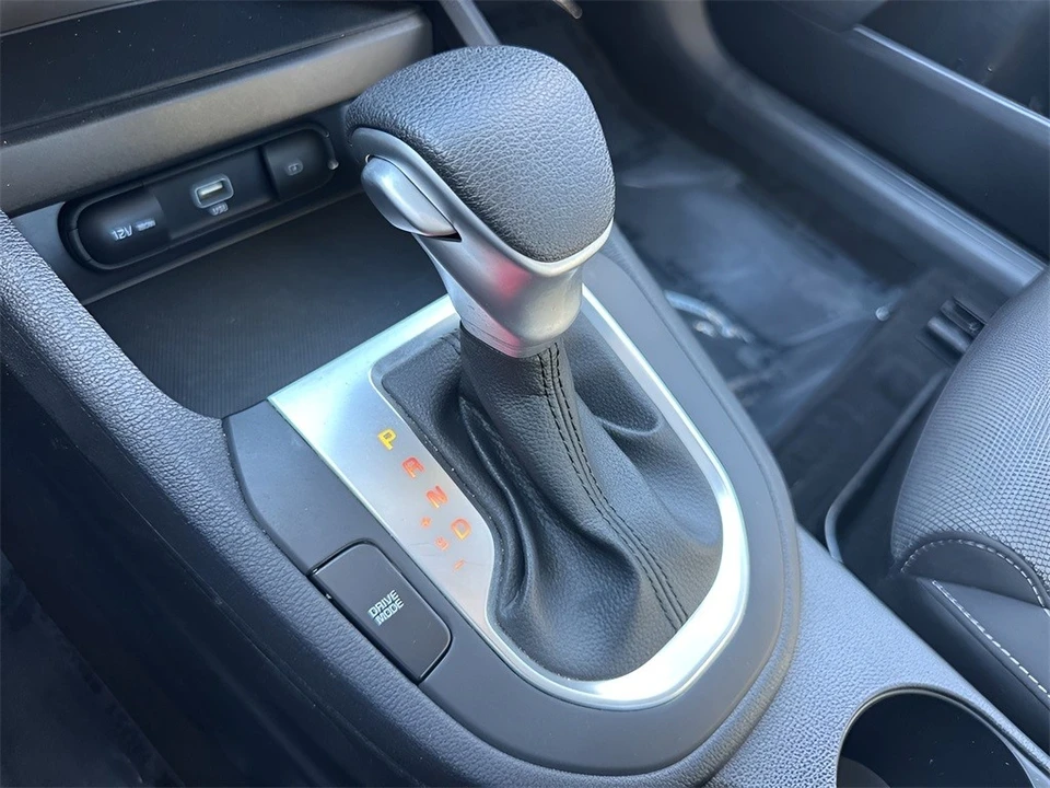 2024 Kia Forte - Image 15 of 21