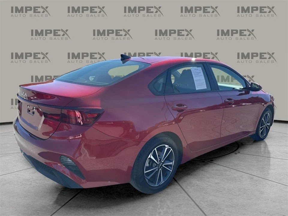 2024 Kia Forte - Image 5 of 21