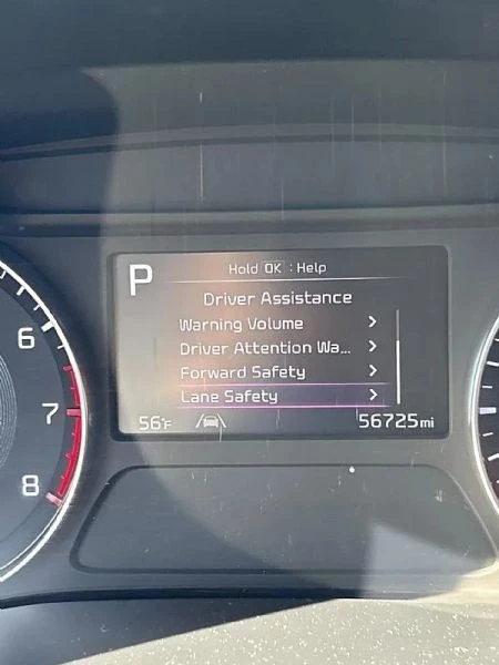 2024 Kia Forte - Image 12 of 12