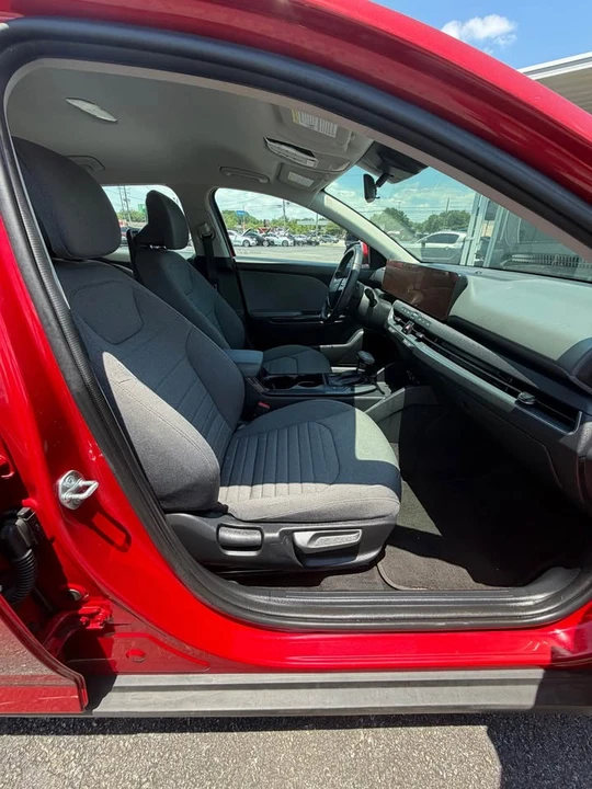 2024 Kia Optima/K5 - Image 17 of 19