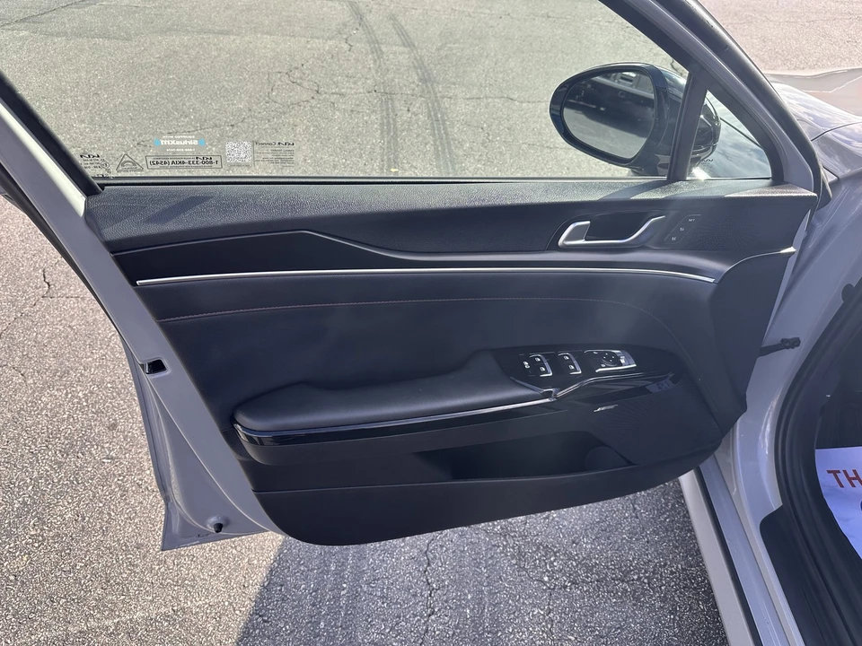 2024 Kia Optima/K5 - Image 9 of 12
