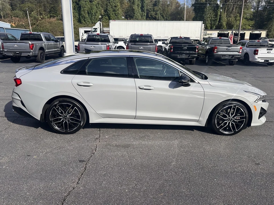 2024 Kia Optima/K5 - Image 5 of 31