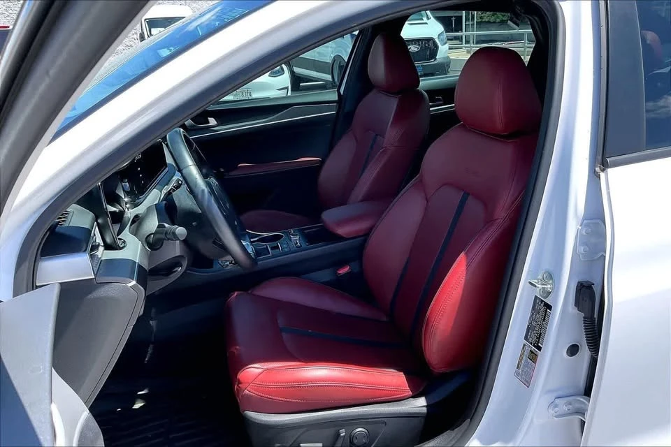 2024 Kia Optima/K5 - Image 9 of 20