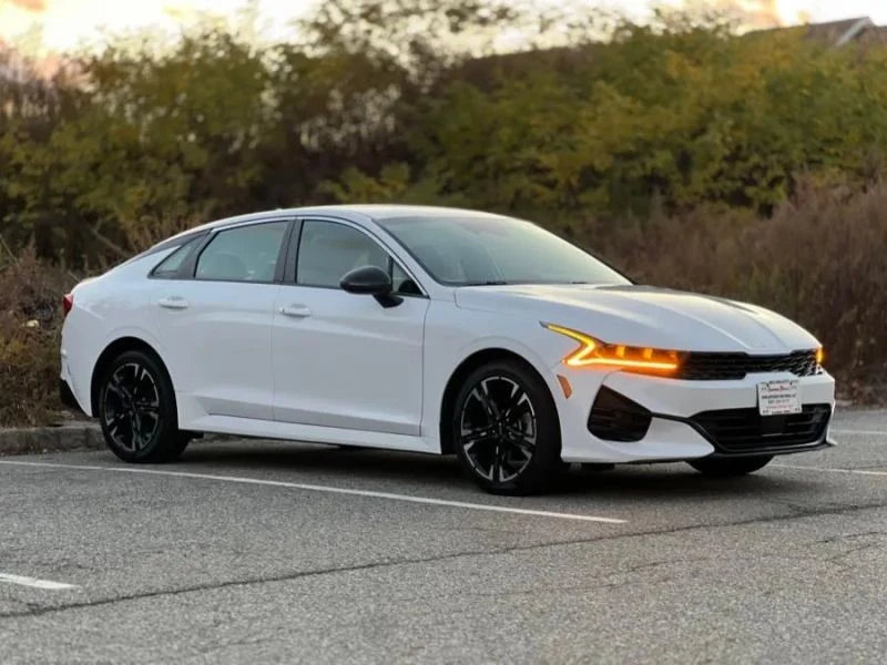 2024 Kia Optima/K5 - Image 2 of 12