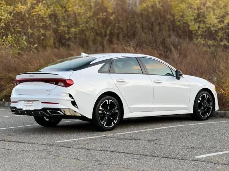 2024 Kia Optima/K5 - Image 8 of 12