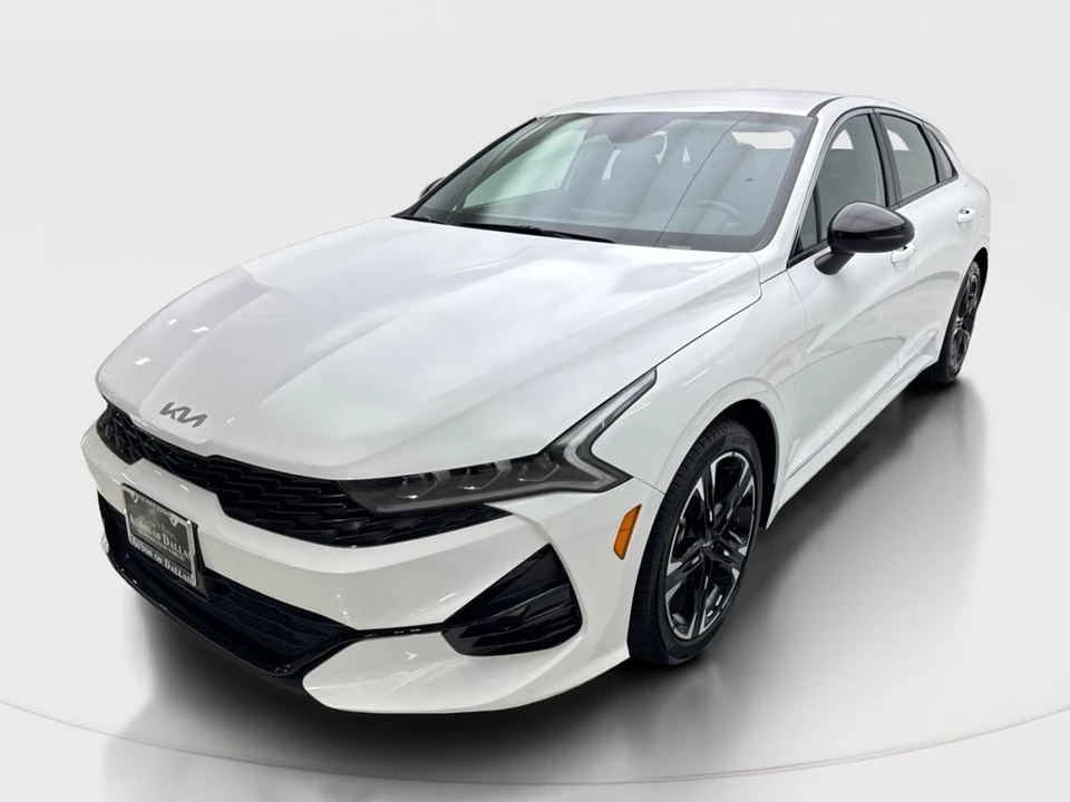 2024 Kia Optima/K5 - Image 2 of 31