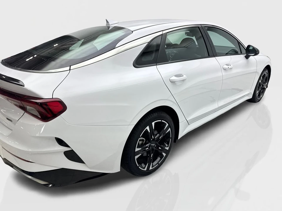 2024 Kia Optima/K5 - Image 13 of 31