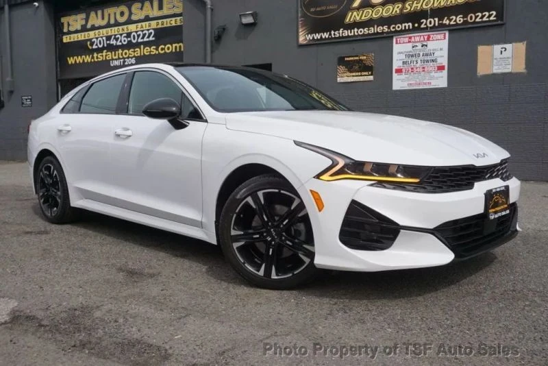 2024 Kia Optima/K5 - Image 2 of 12