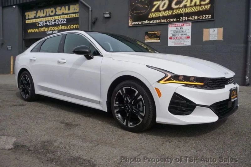 2024 Kia Optima/K5 - Image 10 of 12