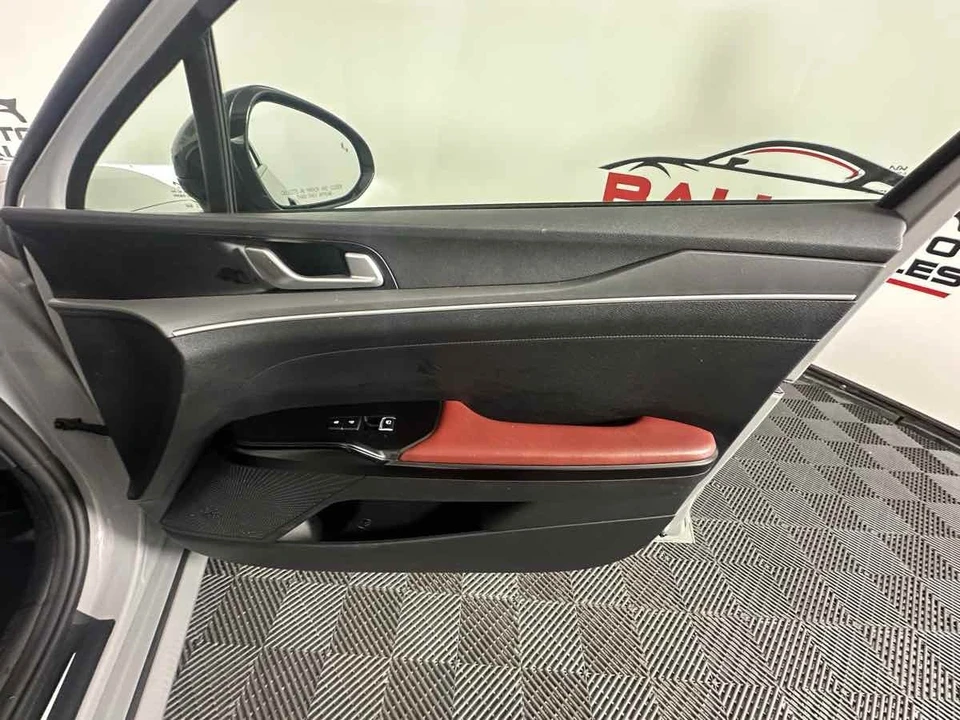 2024 Kia Optima/K5 - Image 16 of 21