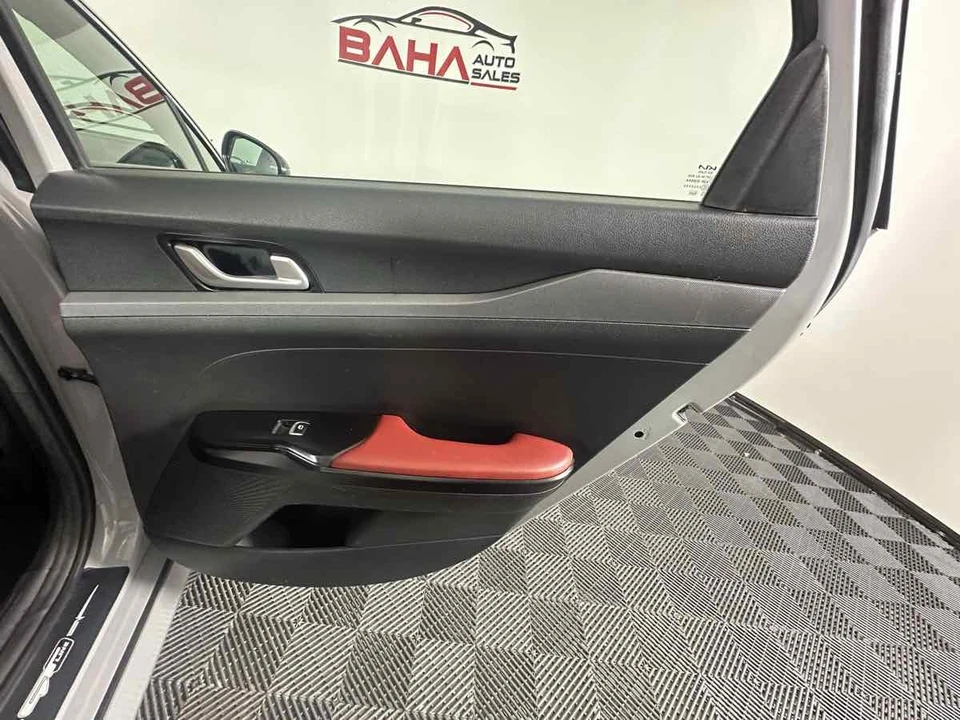 2024 Kia Optima/K5 - Image 18 of 21
