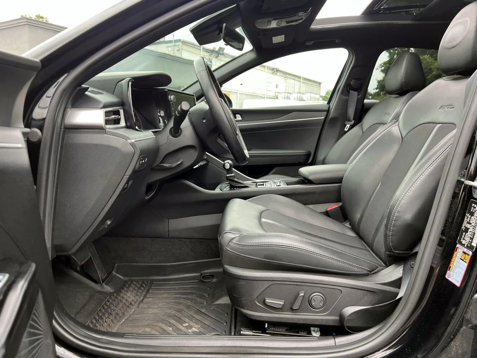 2024 Kia Optima/K5 - Image 8 of 21