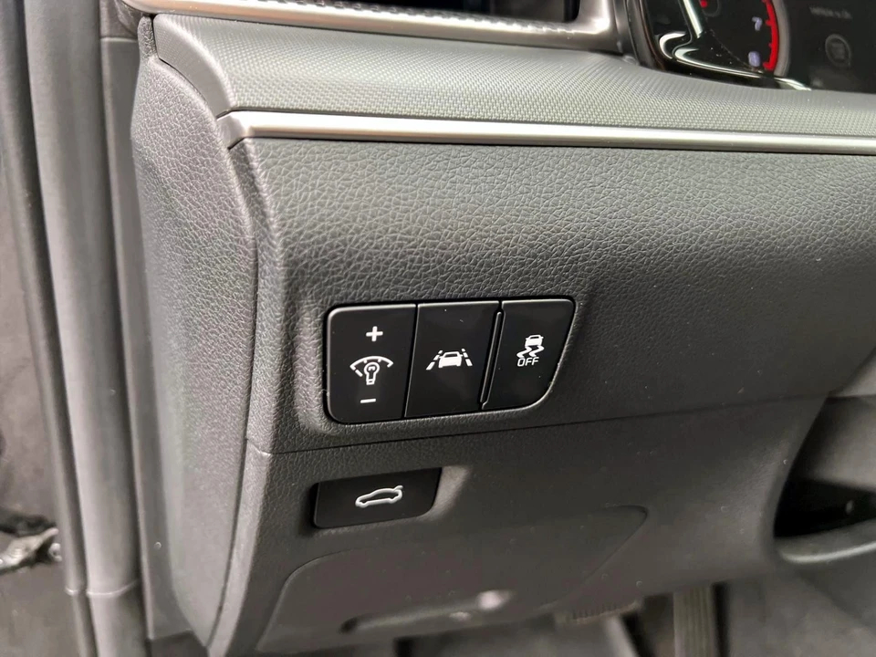 2024 Kia Optima/K5 - Image 16 of 21
