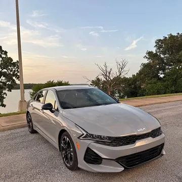 2024 Kia K5 GT-Line Sedan 4D