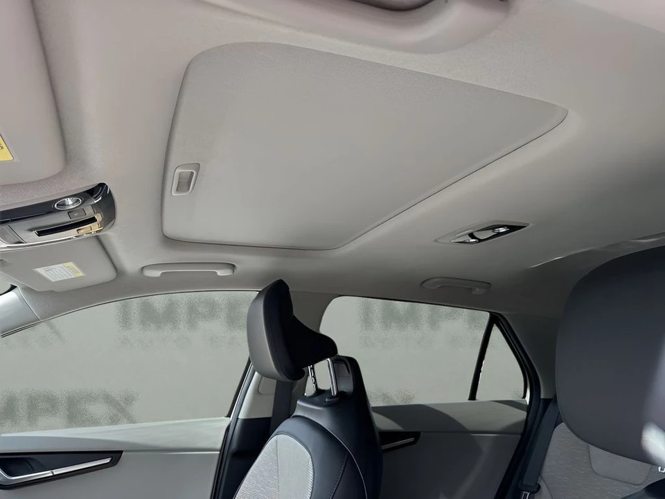 2024 Kia Niro - Image 12 of 31