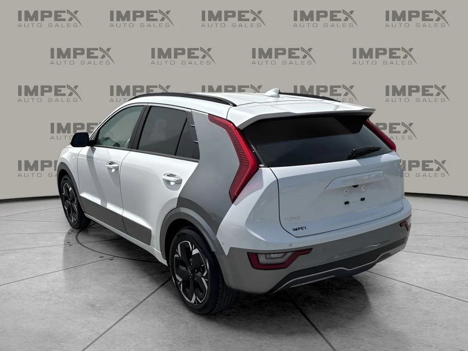 2024 Kia Niro - Image 3 of 31