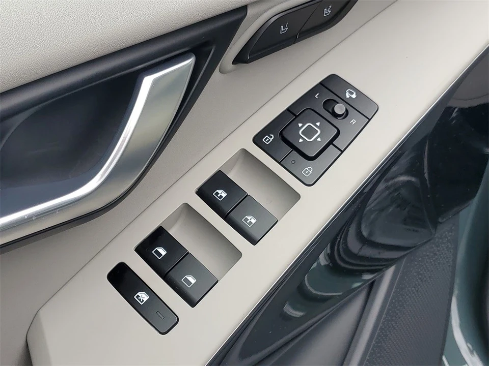 2024 Kia Niro - Image 20 of 21