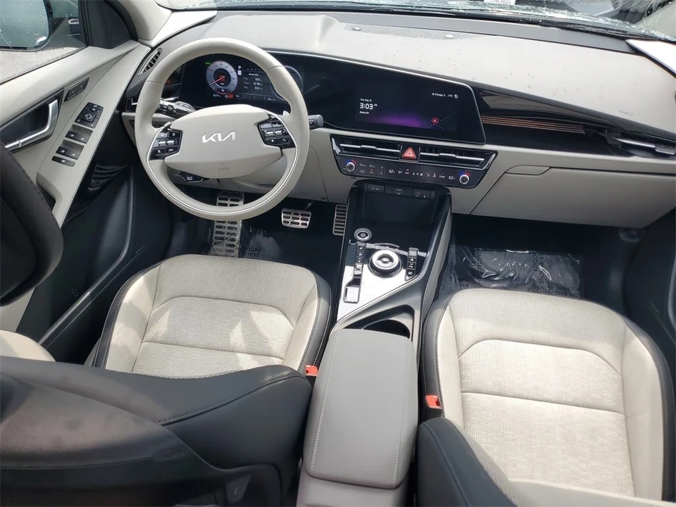 2024 Kia Niro - Image 15 of 21